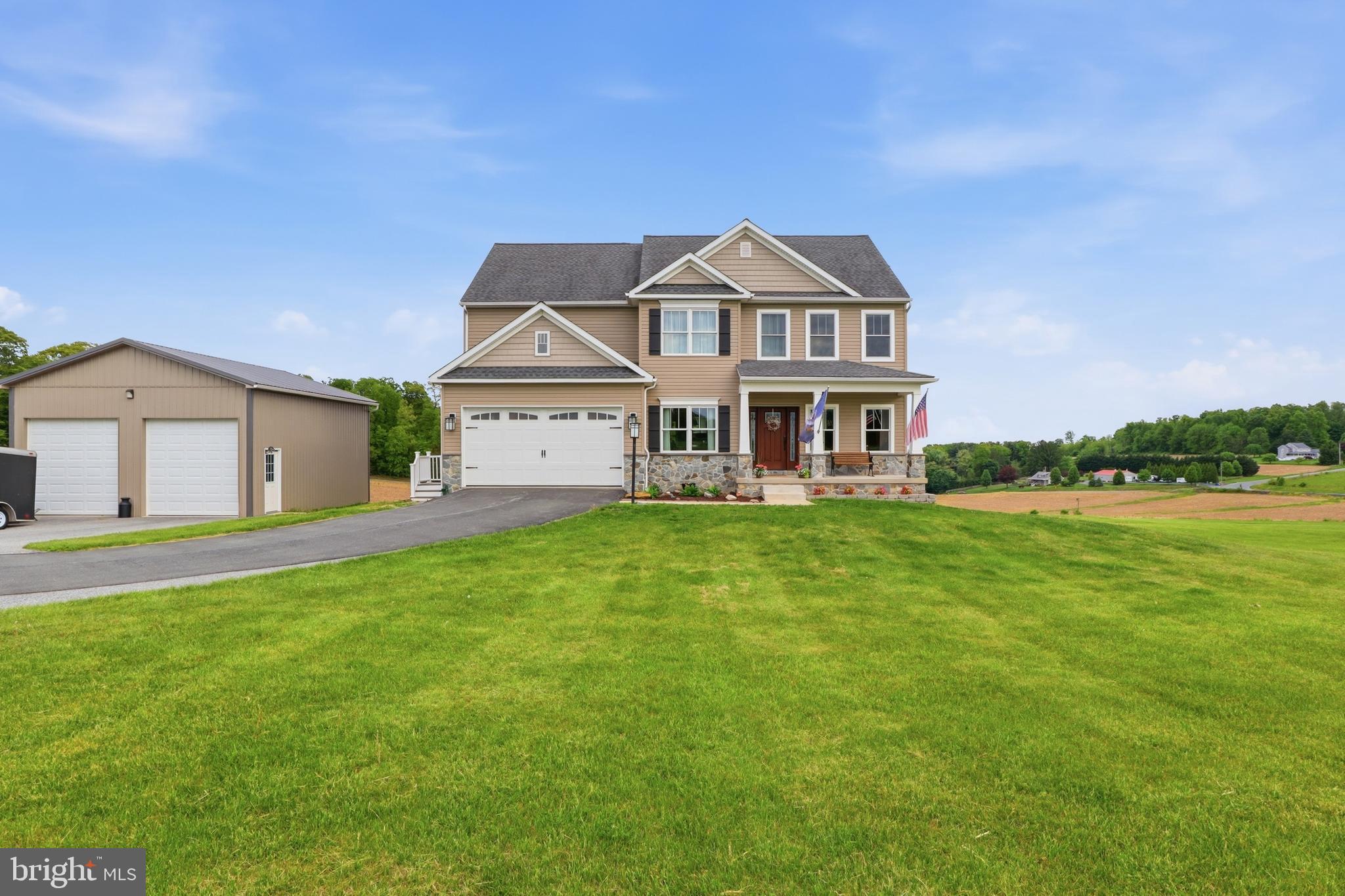 HICKORY RIDGE - Residential