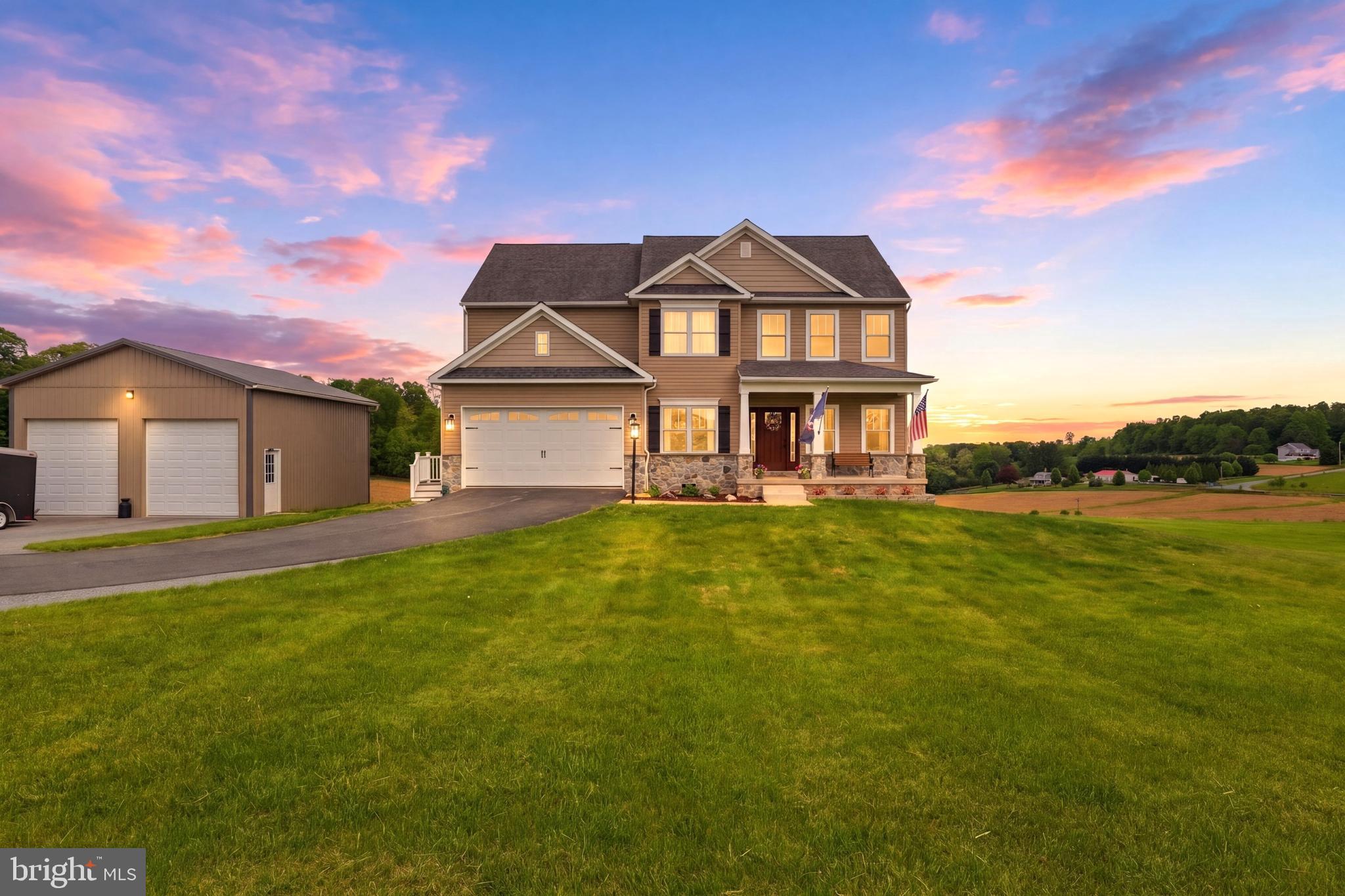 HICKORY RIDGE - Residential
