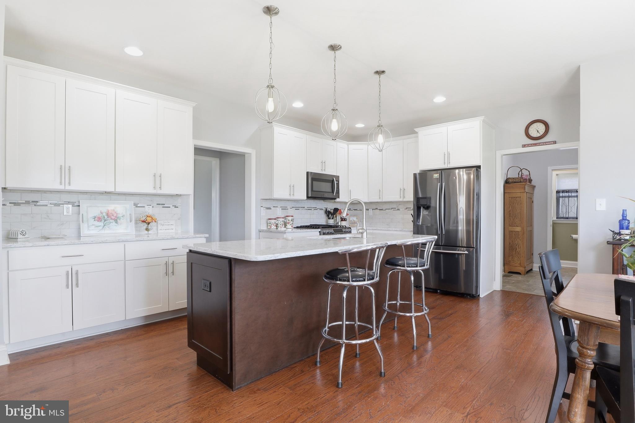 HICKORY RIDGE - Residential
