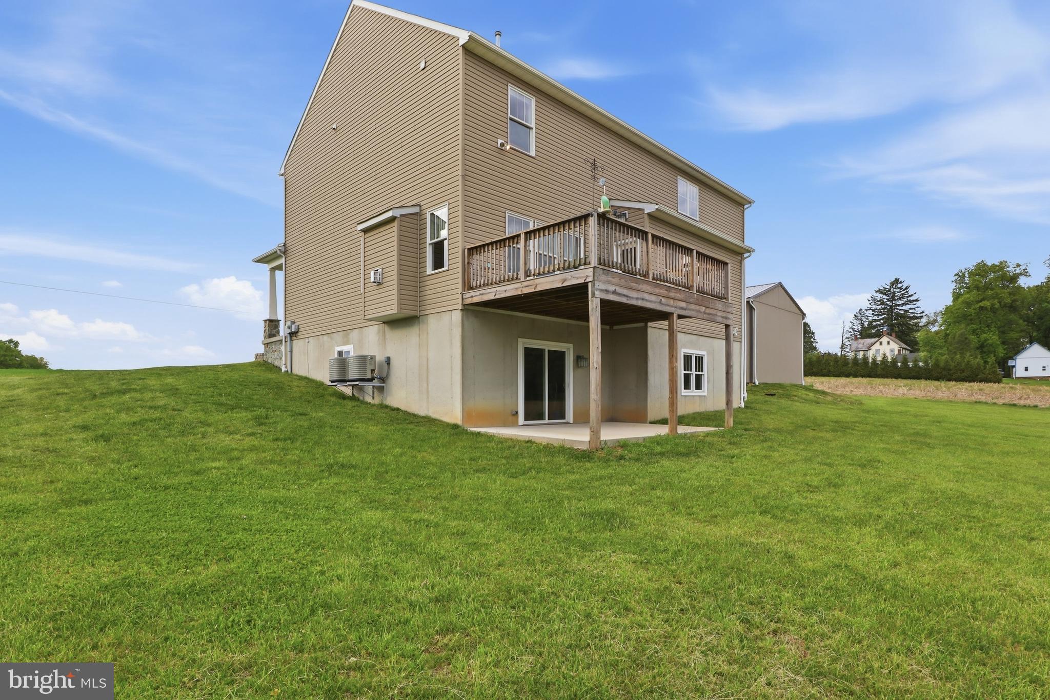 HICKORY RIDGE - Residential