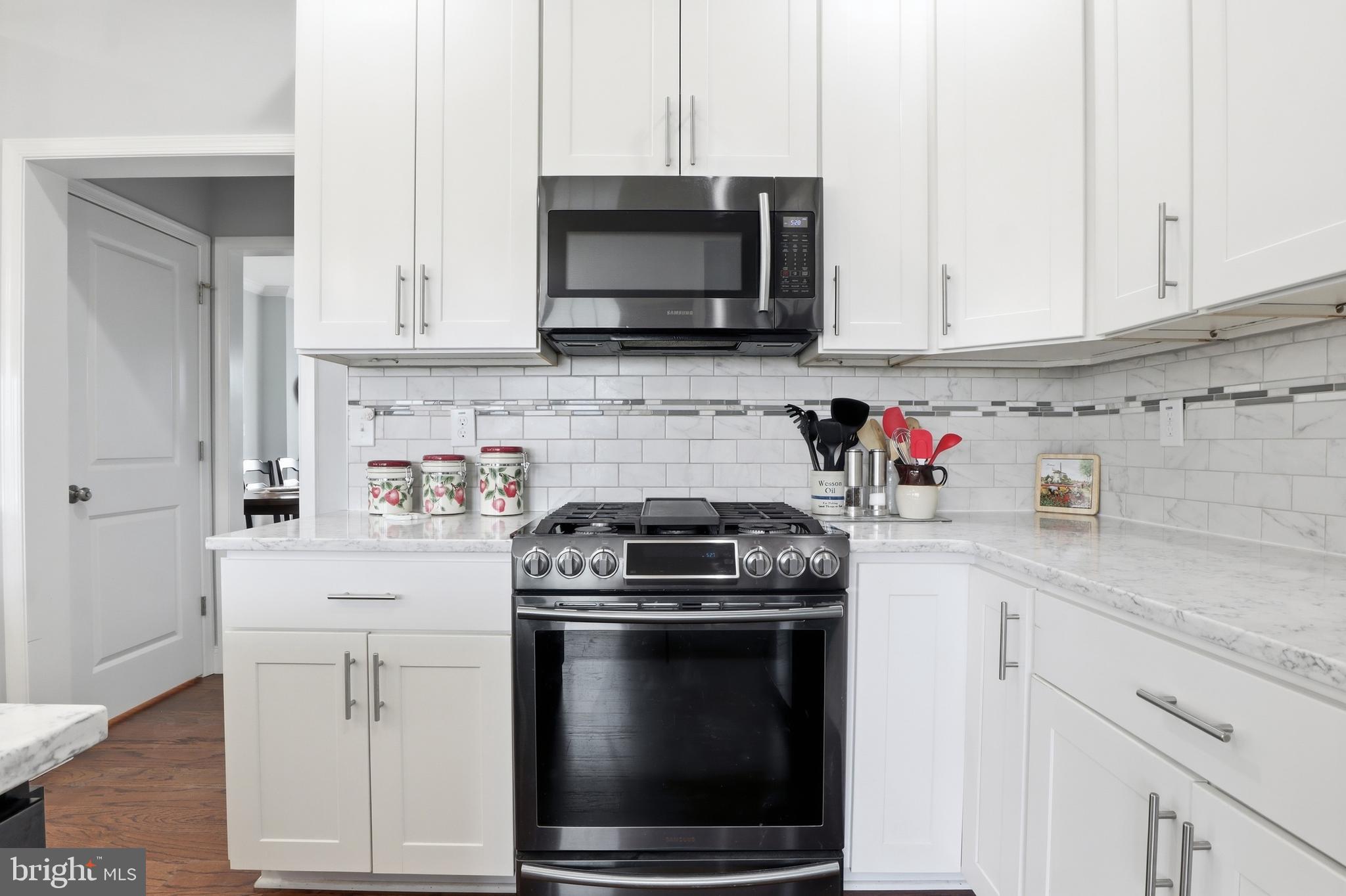 HICKORY RIDGE - Residential