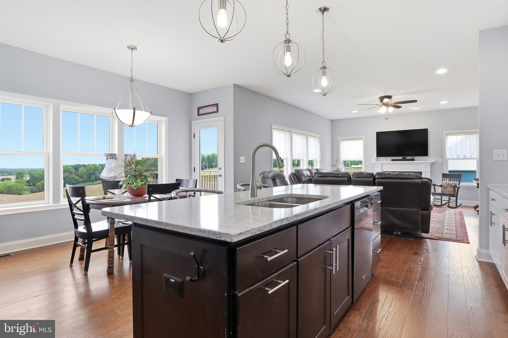 HICKORY RIDGE - Residential