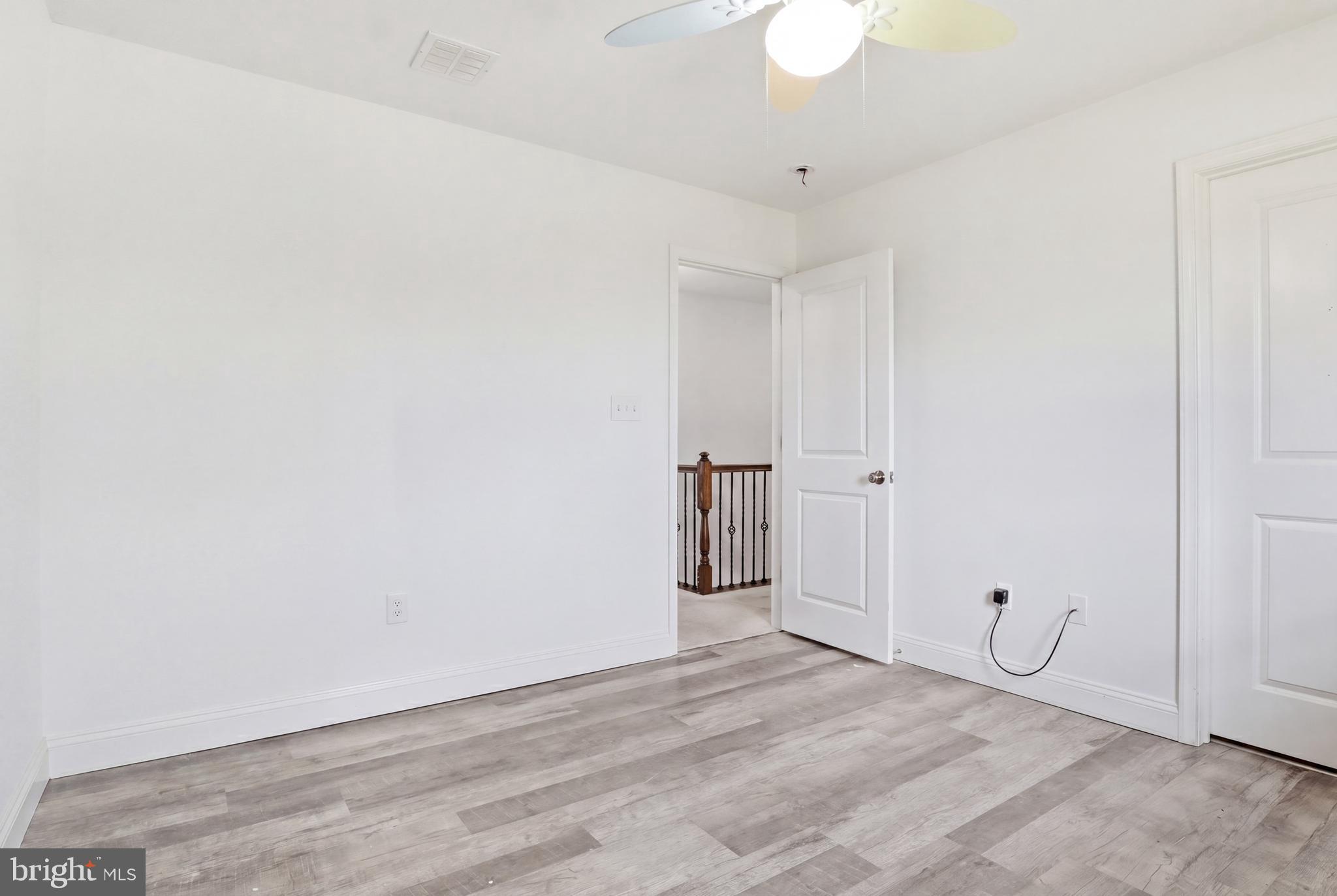 HICKORY RIDGE - Residential
