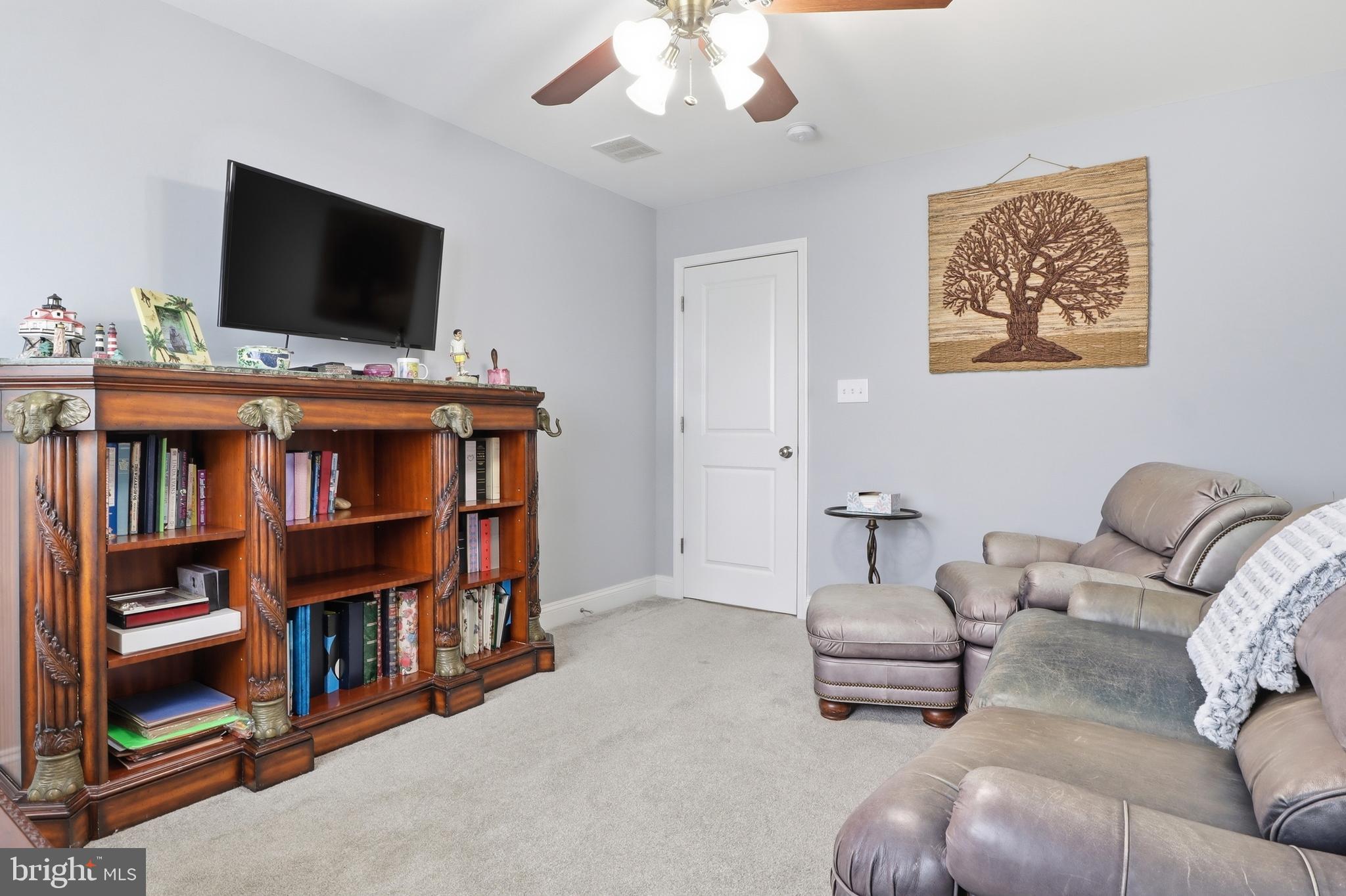 HICKORY RIDGE - Residential