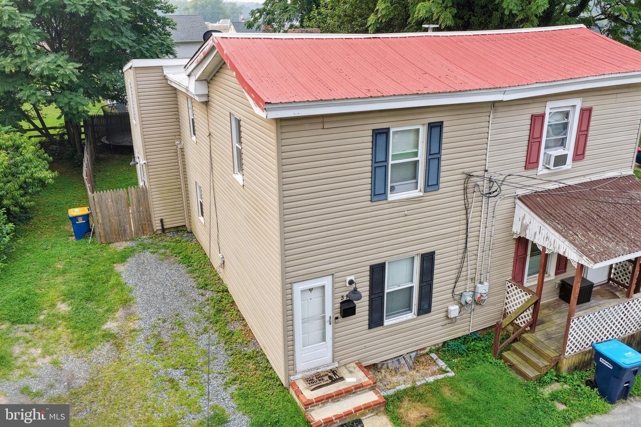 315 MULBERRY STREET