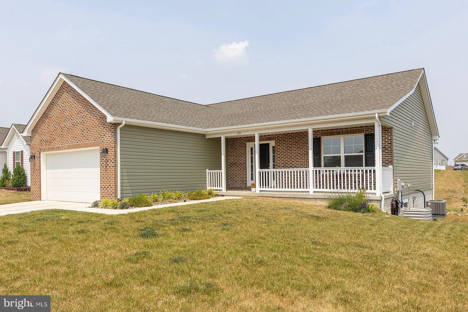 HERITAGE HILLS - Residential