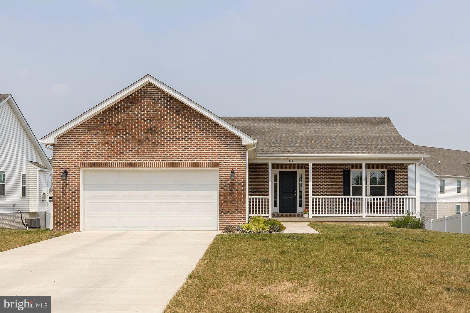 HERITAGE HILLS - Residential