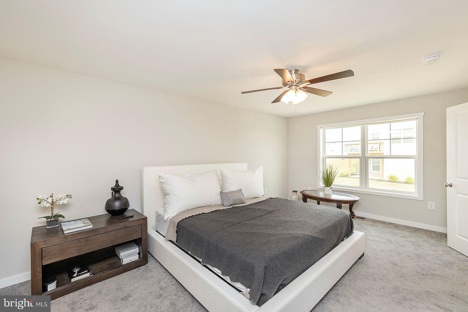 HERITAGE HILLS - Residential