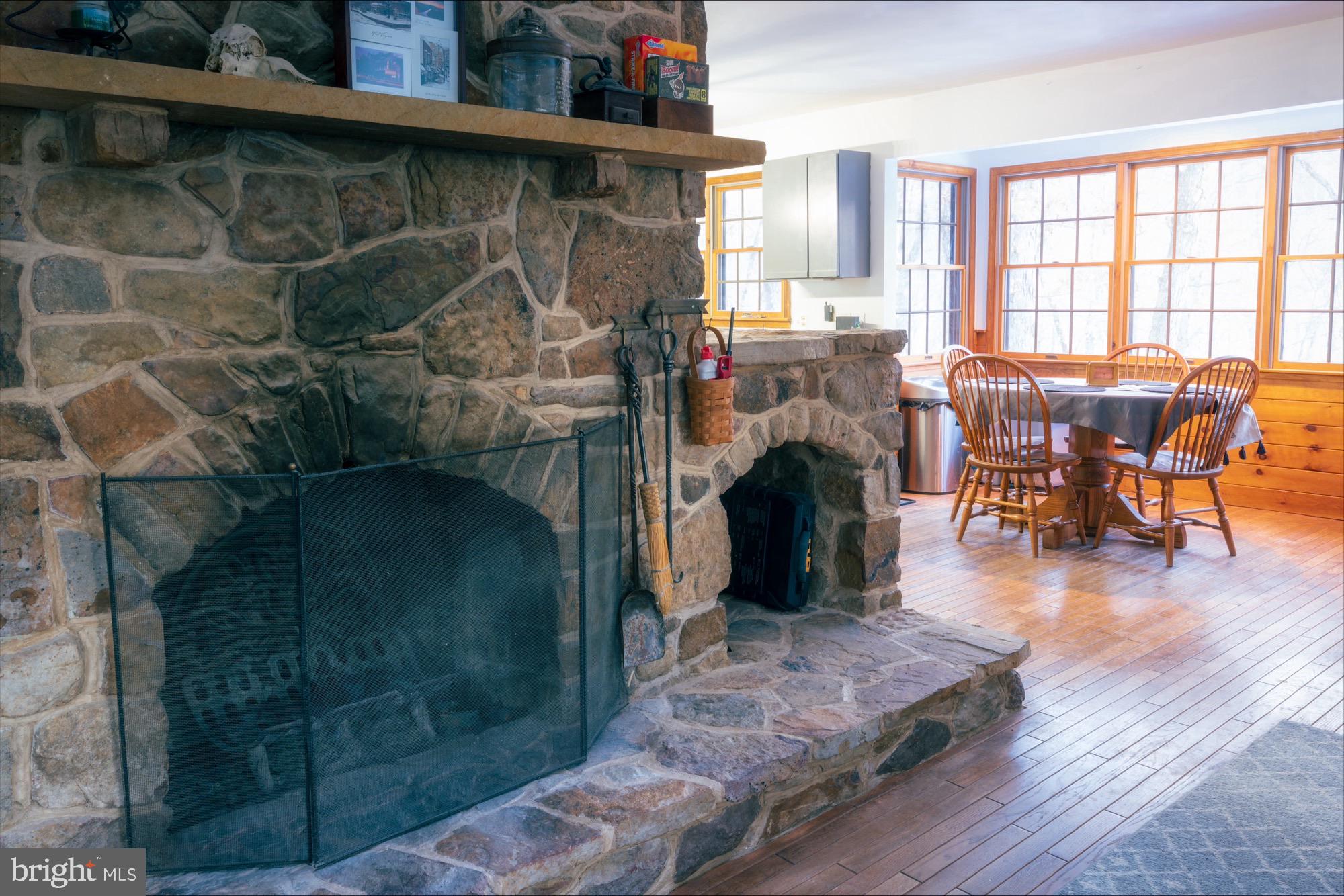 COOLFONT MOUNTAINSIDE - Residential