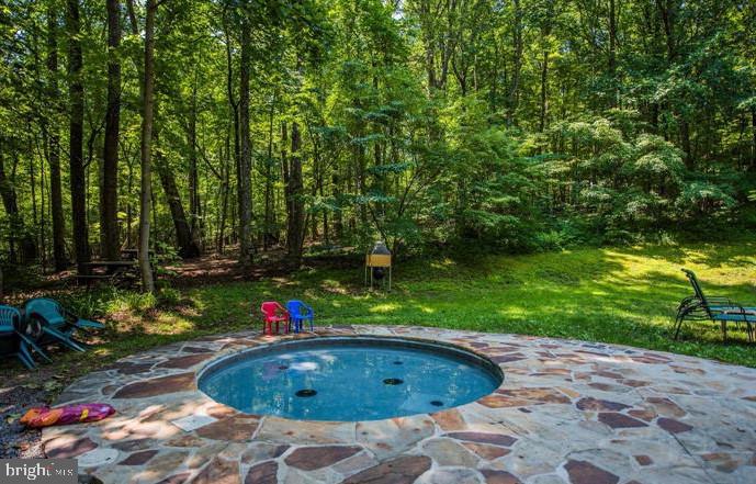 COOLFONT MOUNTAINSIDE - Residential