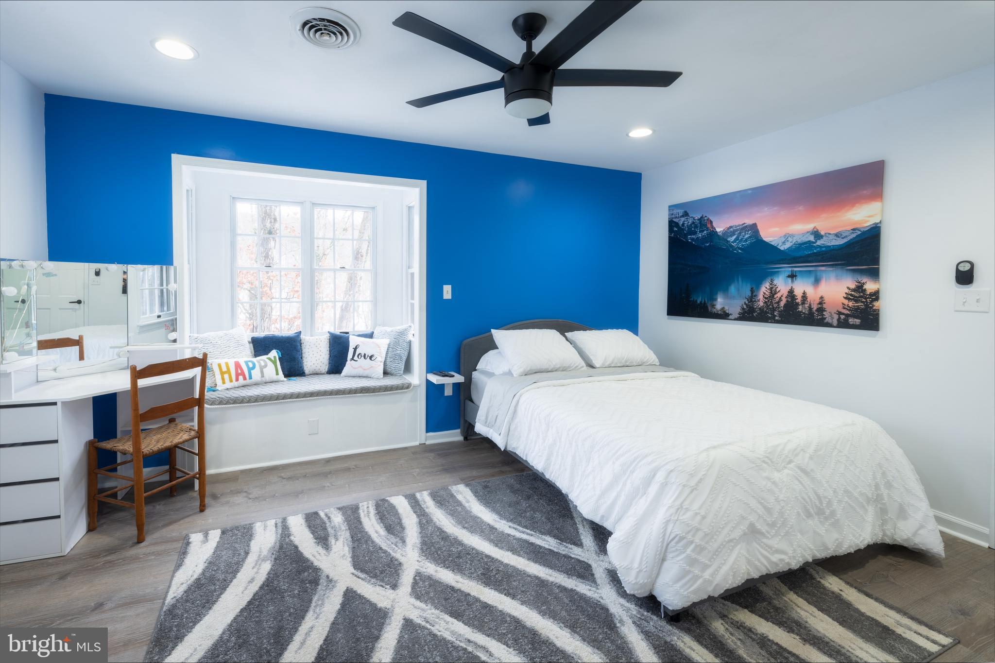 COOLFONT MOUNTAINSIDE - Residential