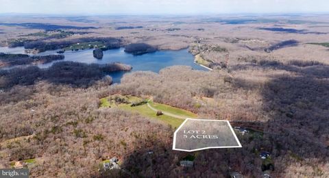 8639 ROSNI WAY FREDERICKSBURG VA 22407
