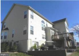 CHARLES CROSSING - Residential Lease