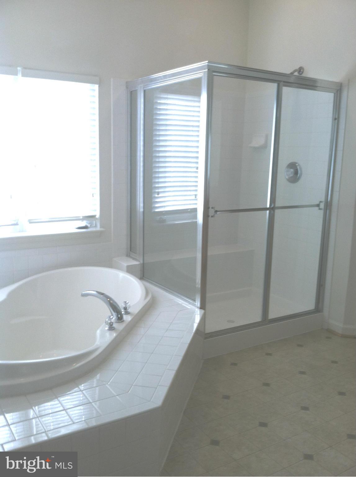 CHARLES CROSSING - Residential Lease