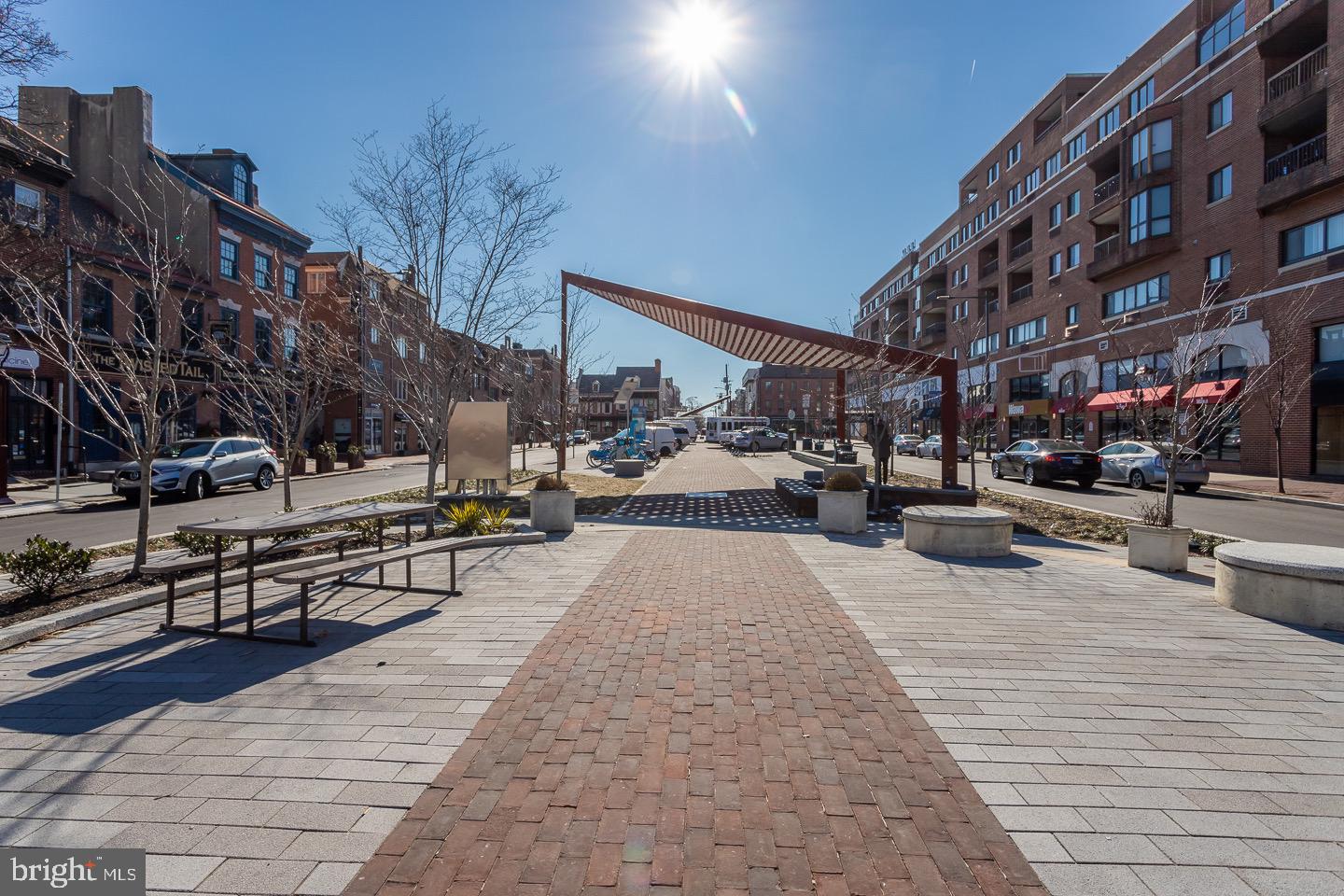 SOCIETY HILL - Residential