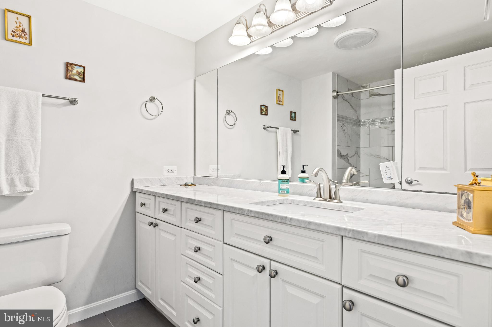 NORTHAMPTON PLACE - Residential