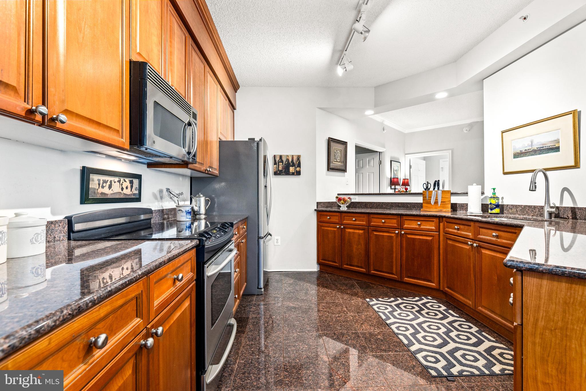 NORTHAMPTON PLACE - Residential