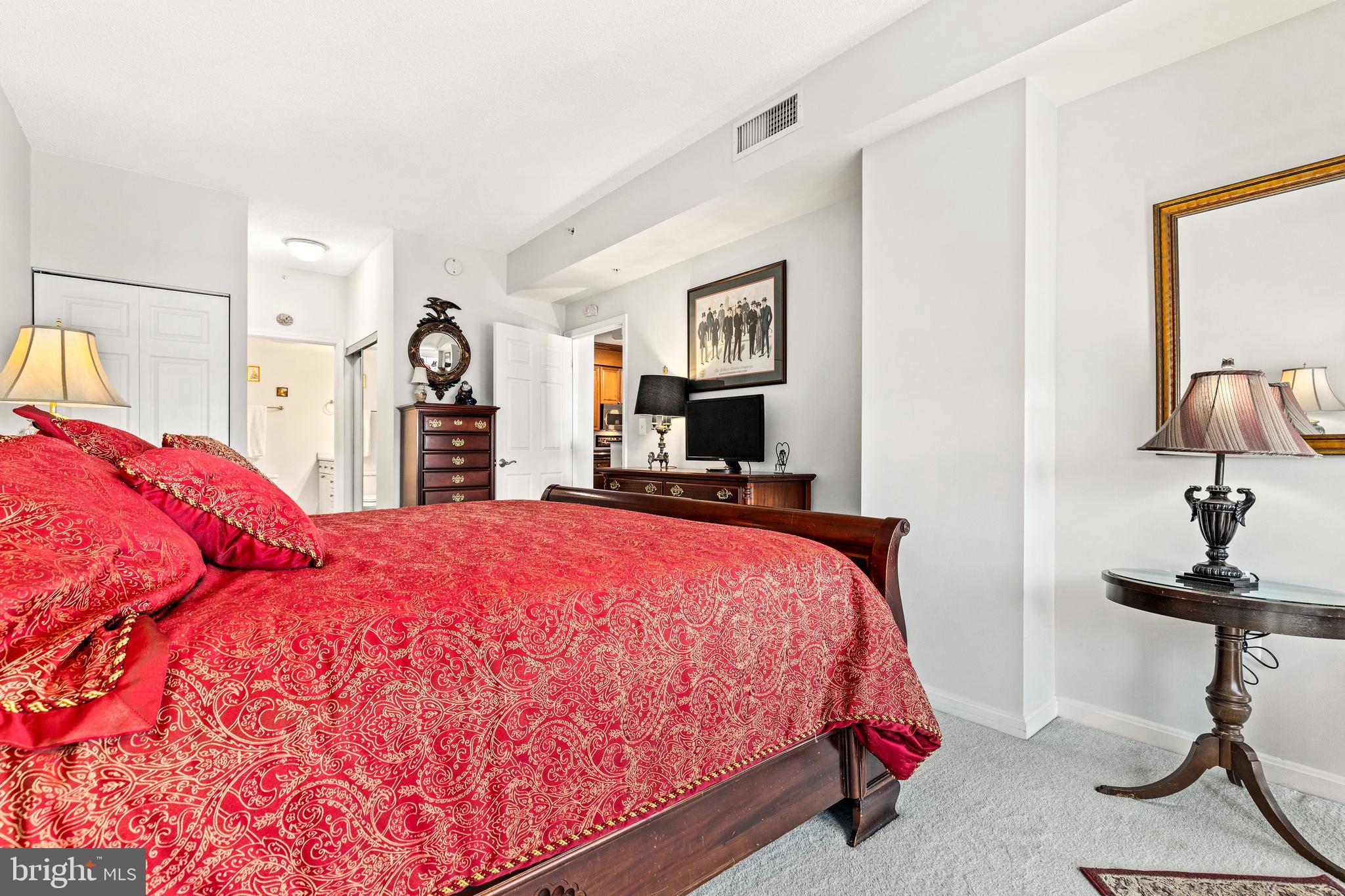 NORTHAMPTON PLACE - Residential