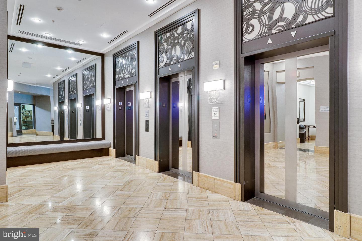 NORTHAMPTON PLACE - Residential