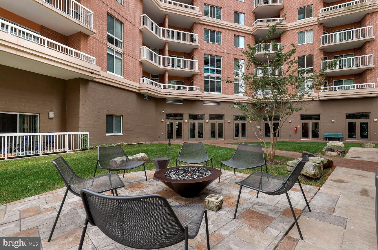 NORTHAMPTON PLACE - Residential