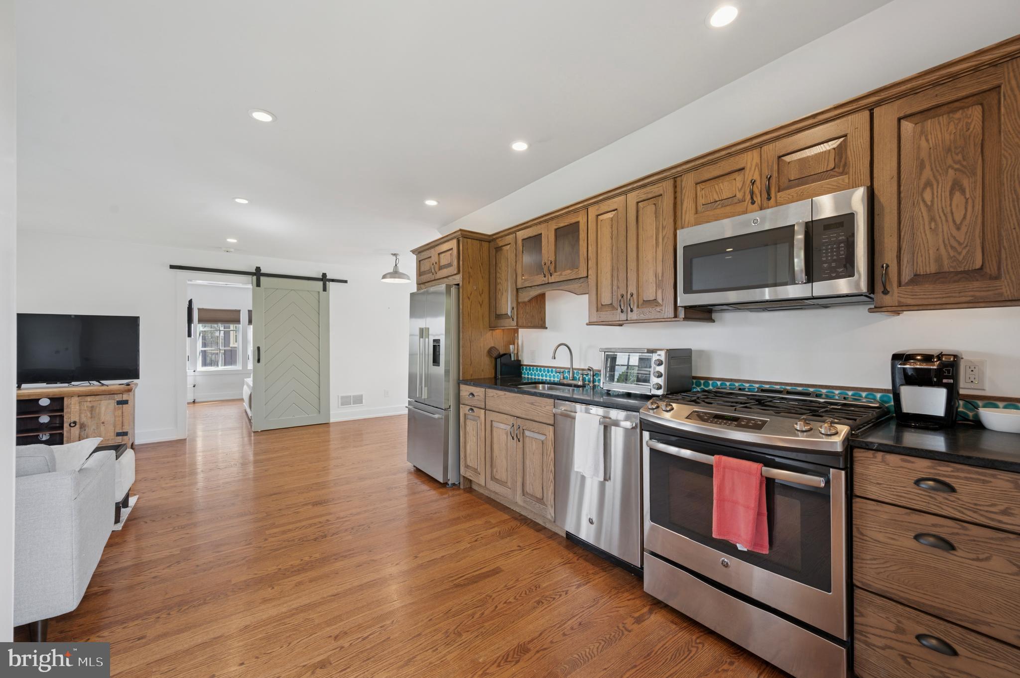 GLADWYNE - Residential Lease