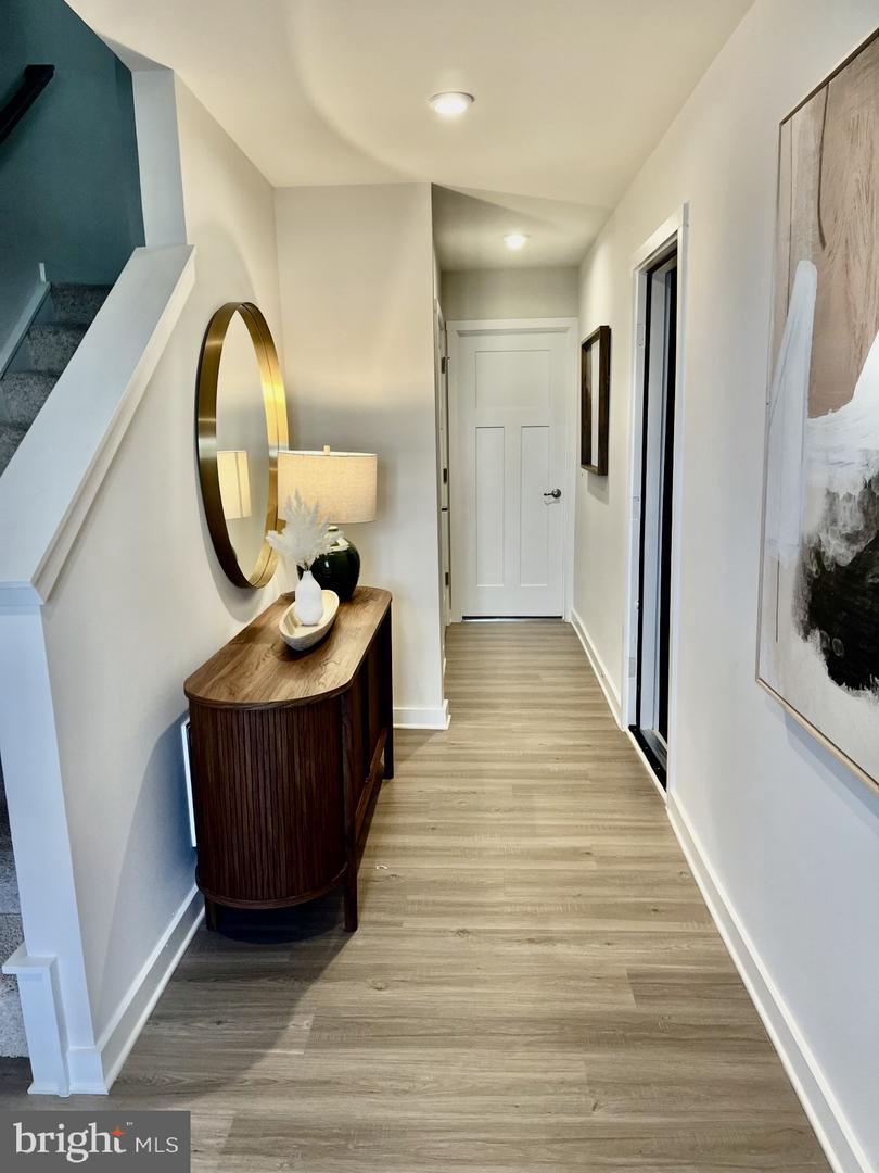 SOUTH BROOK - Residential Lease