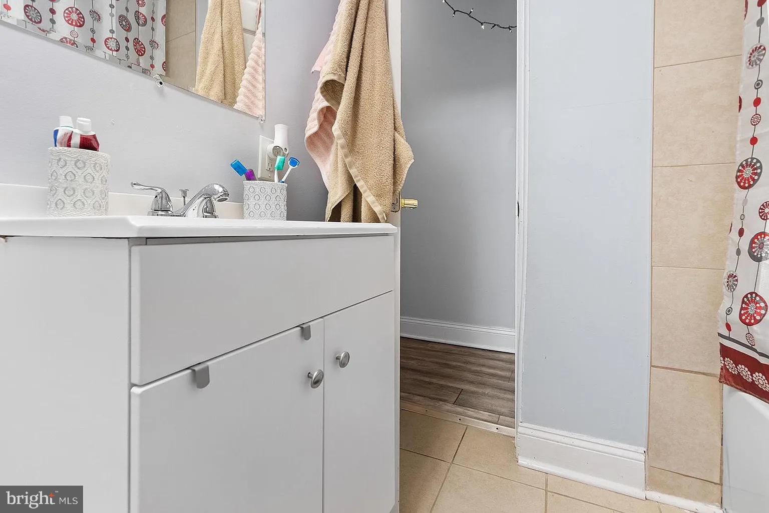 PHILADELPHIA (NORTHEAST) - Residential