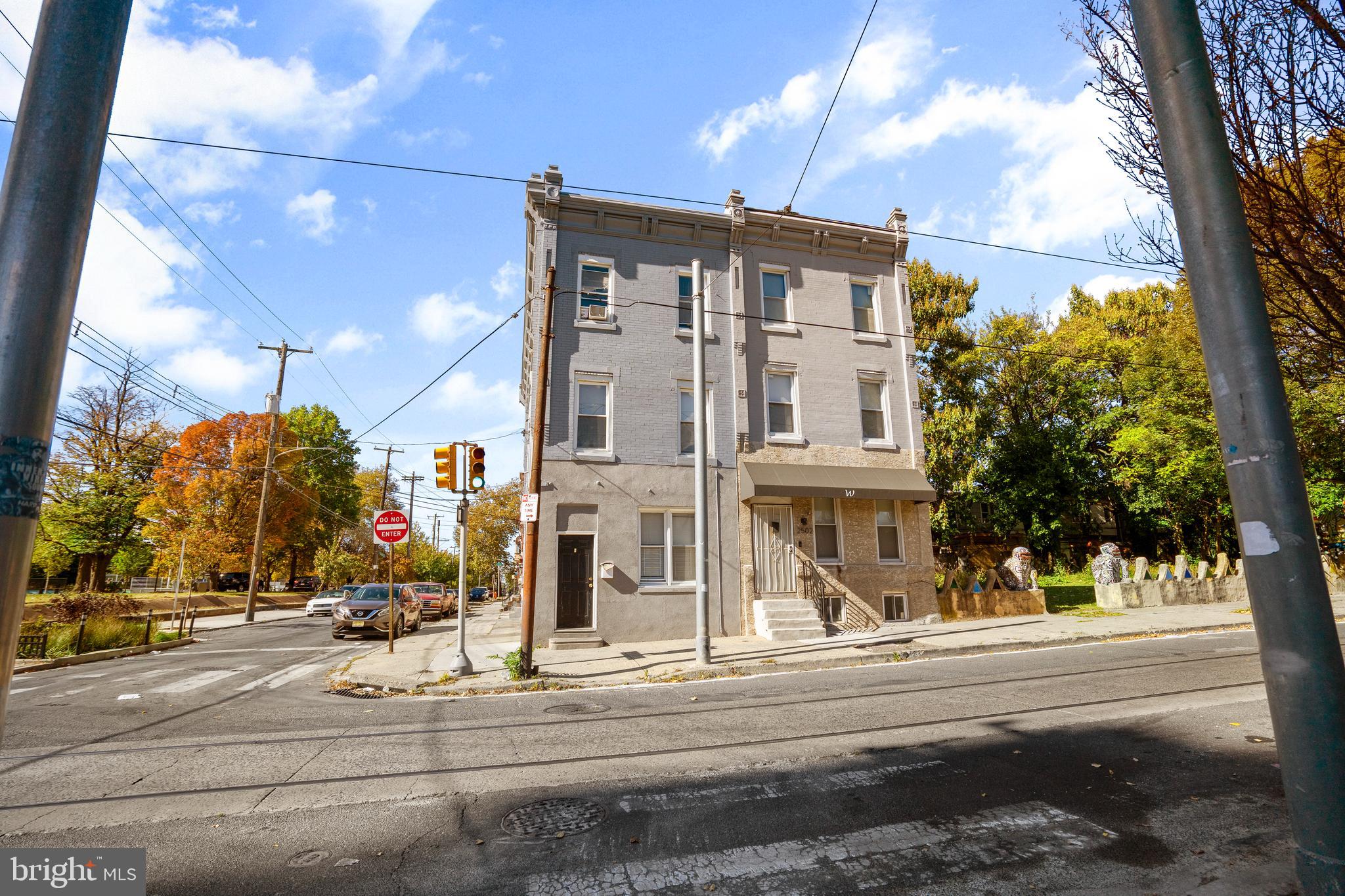 PHILADELPHIA (NORTHEAST) - Residential