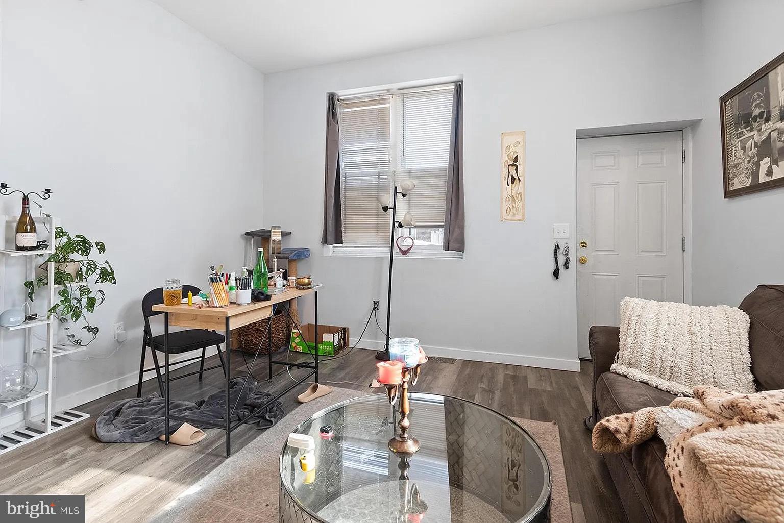 PHILADELPHIA (NORTHEAST) - Residential