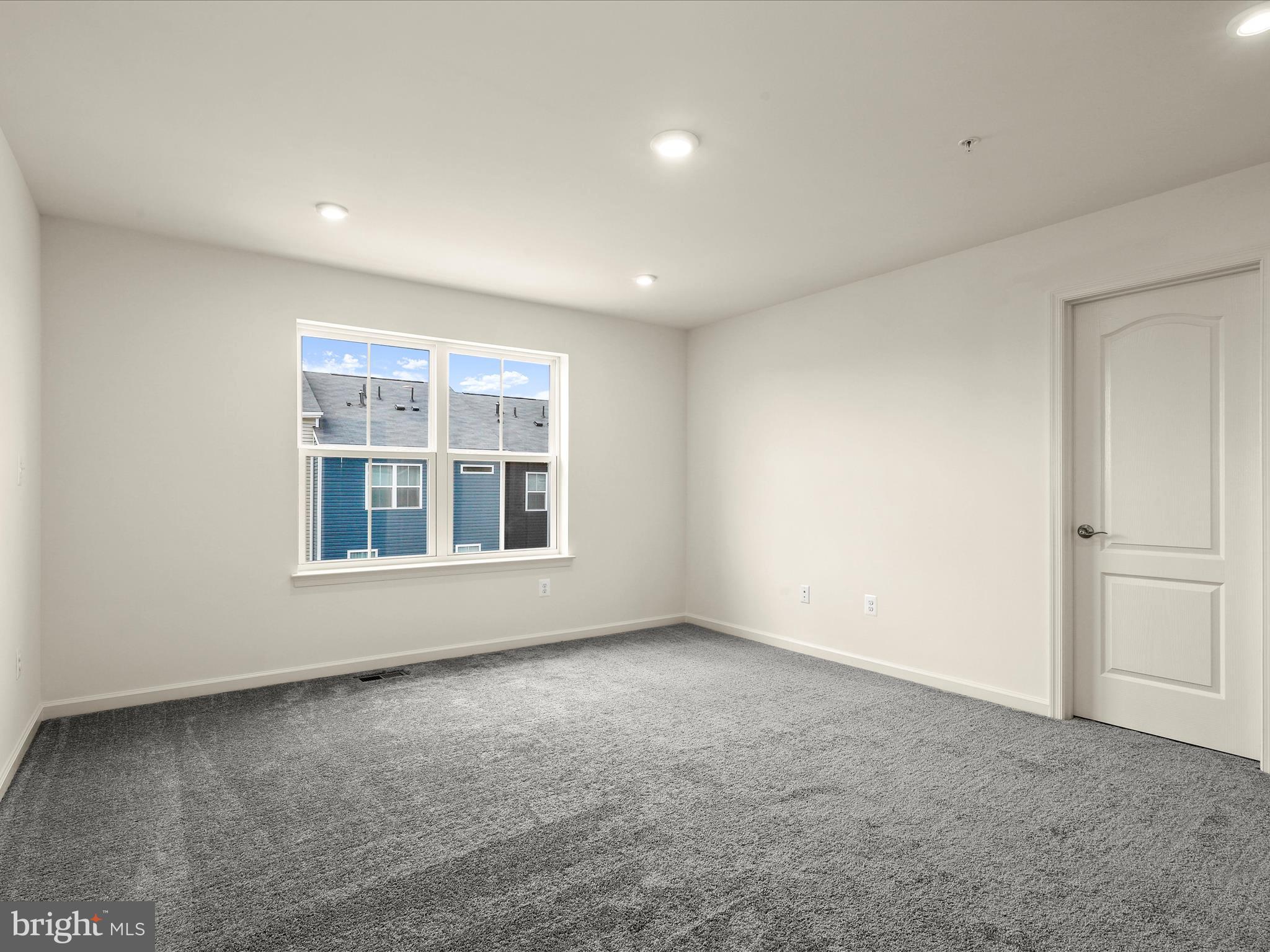 LONG GATE - Residential Lease