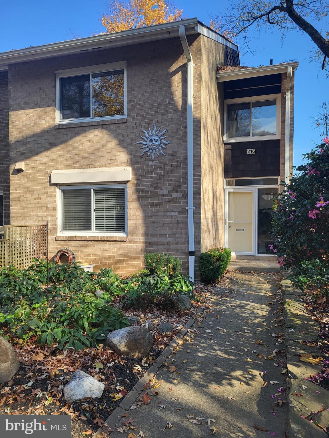 Open Sunday Nov 12 @ 1-3 p.m. Offers due Tuesday 9:00 p.m. and present Wednesday Nov 15
Large, very well-built and bright end-unit brick townhouse 1 mile walk to Rockville Metro & Rockville Towne center! This lovely gem includes significant and tasteful improvements of double pane windows, finished rec room with walkout to private patio. Separate laundry and storage rooms off rec room, deck off first floor, overlooking a lake, landscaped yard with stone-enclosed raised-bed garden. Side of house faces trees and a path leading to the lake, carpeting on stairs and second floor bedrooms, tile floors in foyer, kitchen, bathrooms, and rec room.
Hardwood floors in first floor living and dining rooms, wood-burning fireplace in living room, large eat-in kitchen with built-in table. Well taken care of and in tip-top shape for new owner!
Fantastic New Mark Commons pool, just a 2-minute walk from the house. Great place to socialize during the summer. Swim teams for both big and little kids. Many playgrounds within walking distance (New Mark Commons, Dogwood Park, Monument Park…). Tennis, pickleball and basketball courts. Access to running and biking on the Carl Henn Millennium Trail. Access to I-270, with both the ICC and I-495 being viable options if you're going East. Access to the Red line on the Metro, which makes it easy to go into