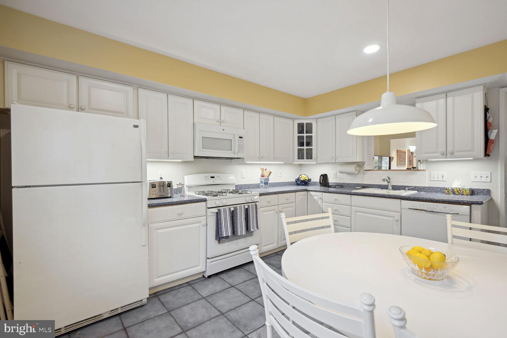 NEW MARK COMMONS - Residential