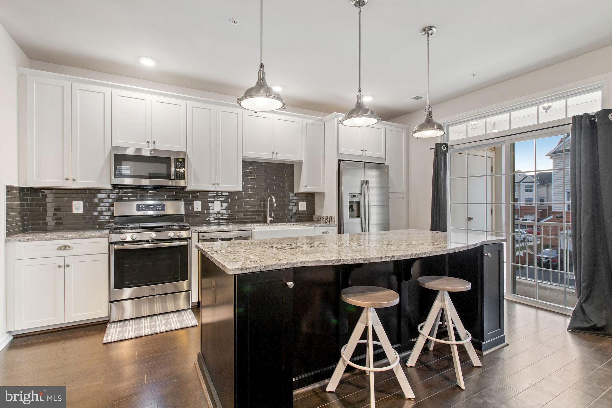 RIDGES AT LOUDOUN VALLEY - Residential