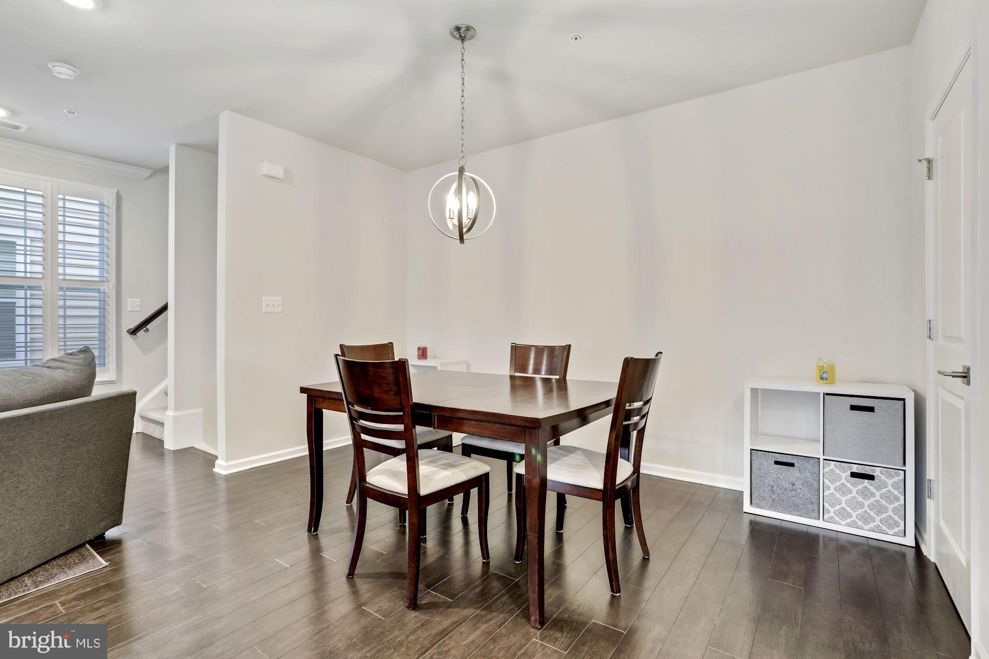 RIDGES AT LOUDOUN VALLEY - Residential