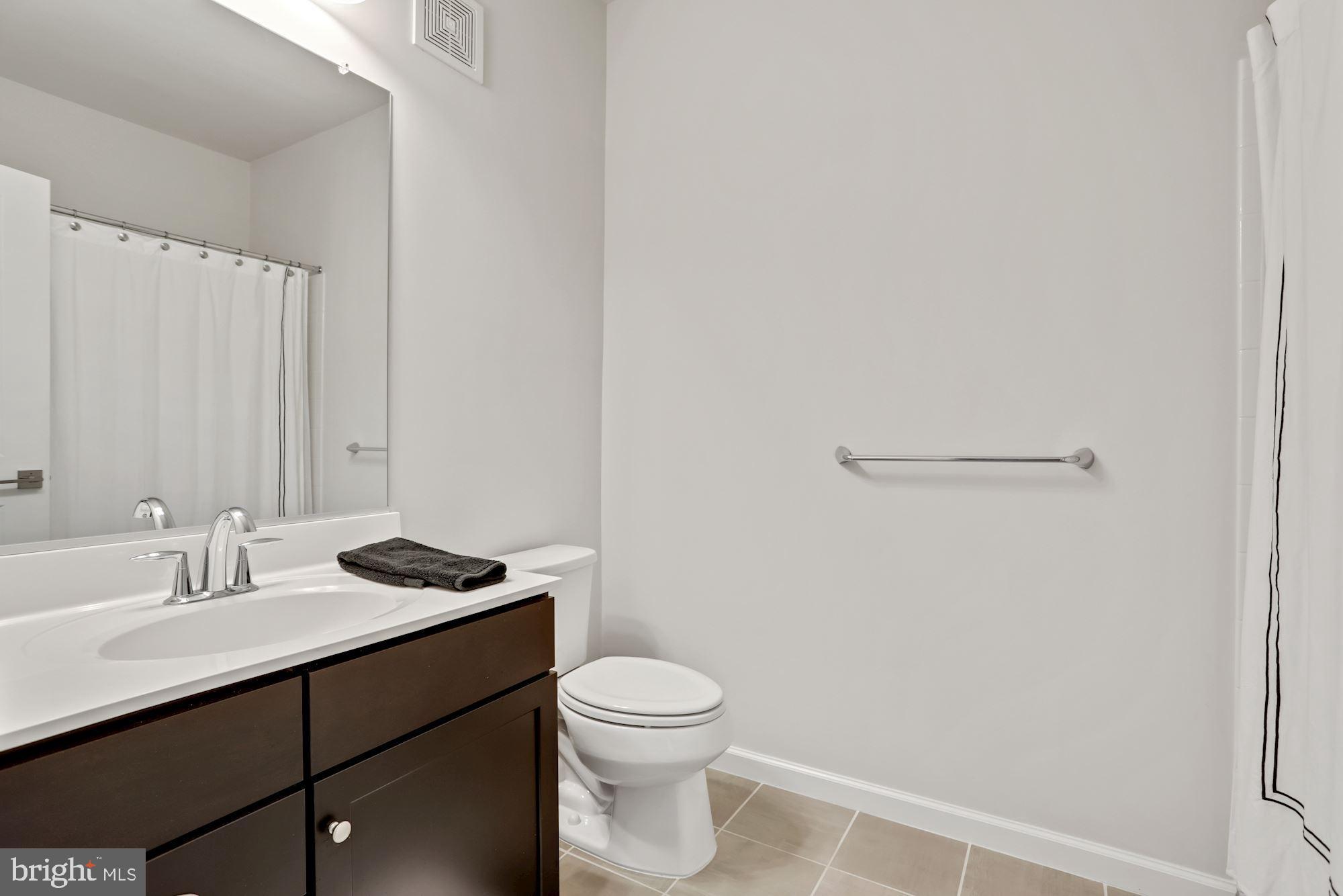 RIDGES AT LOUDOUN VALLEY - Residential