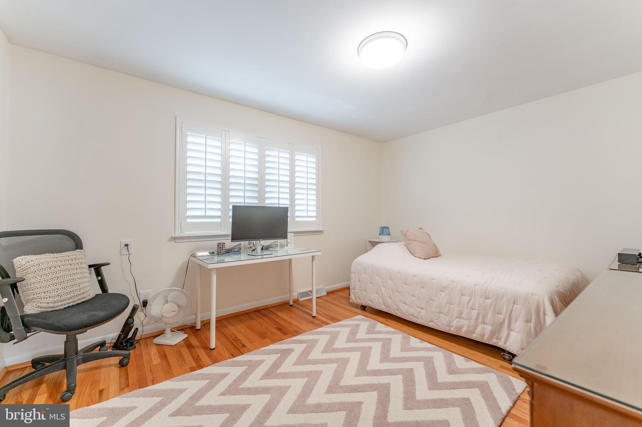 MERION GOLF MANOR - Residential