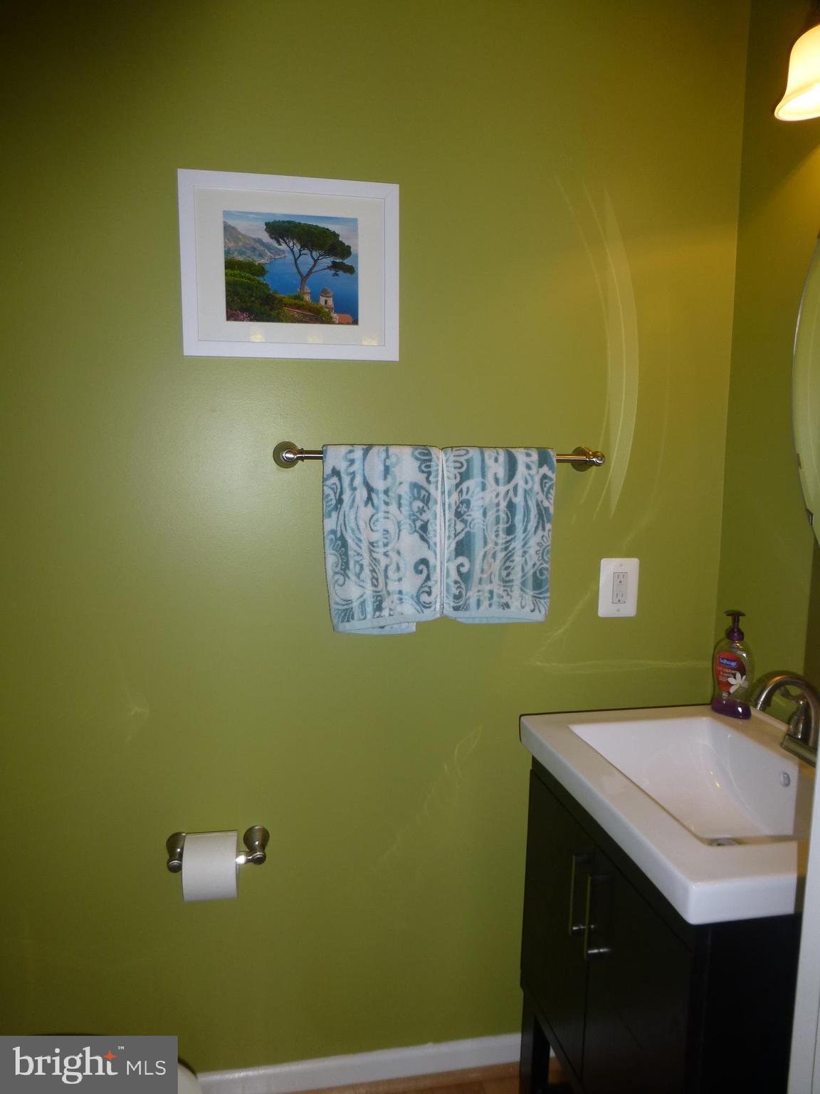 RIVER OAKS - Residential