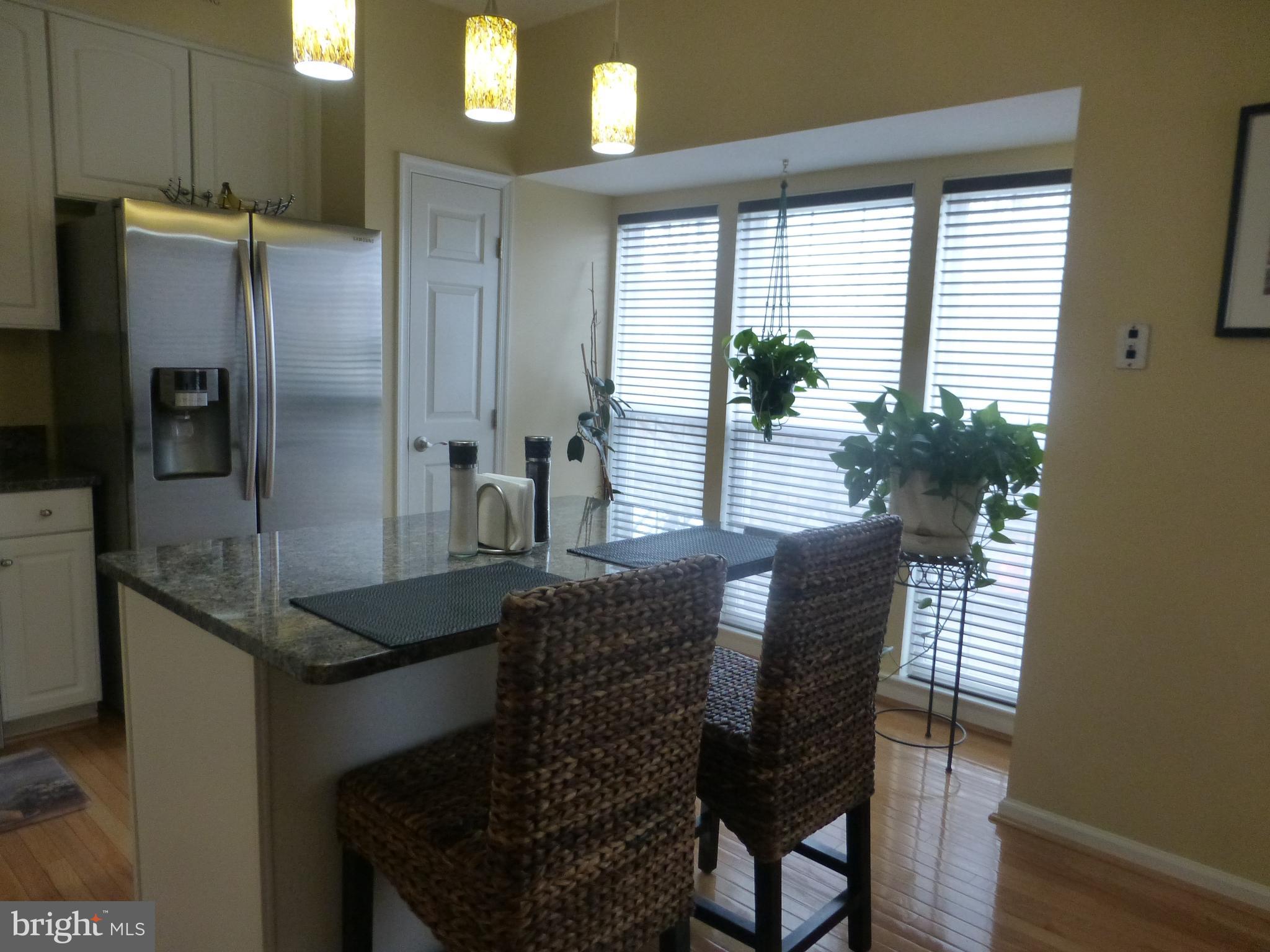 RIVER OAKS - Residential