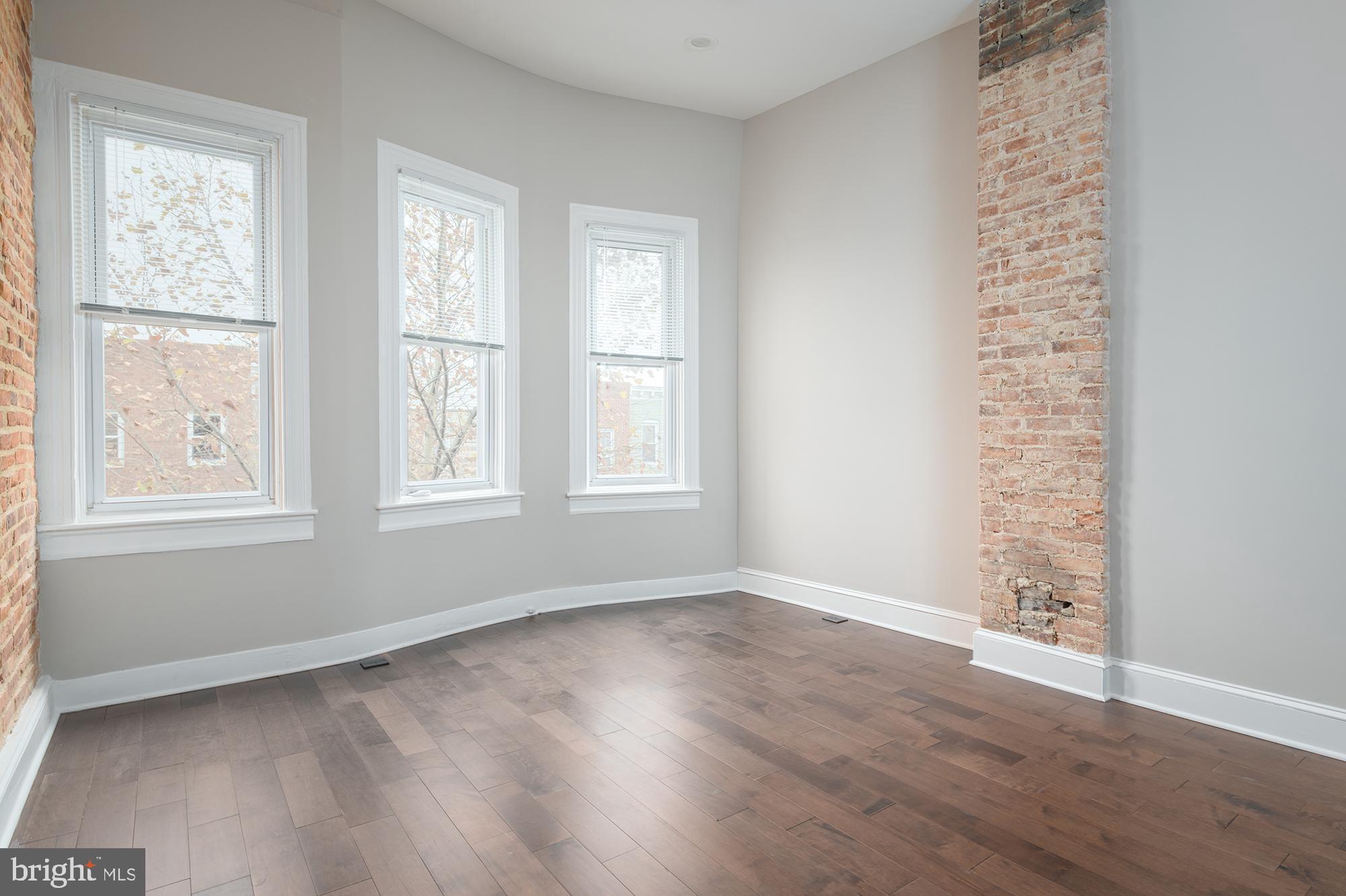 HIGHLANDTOWN - Residential