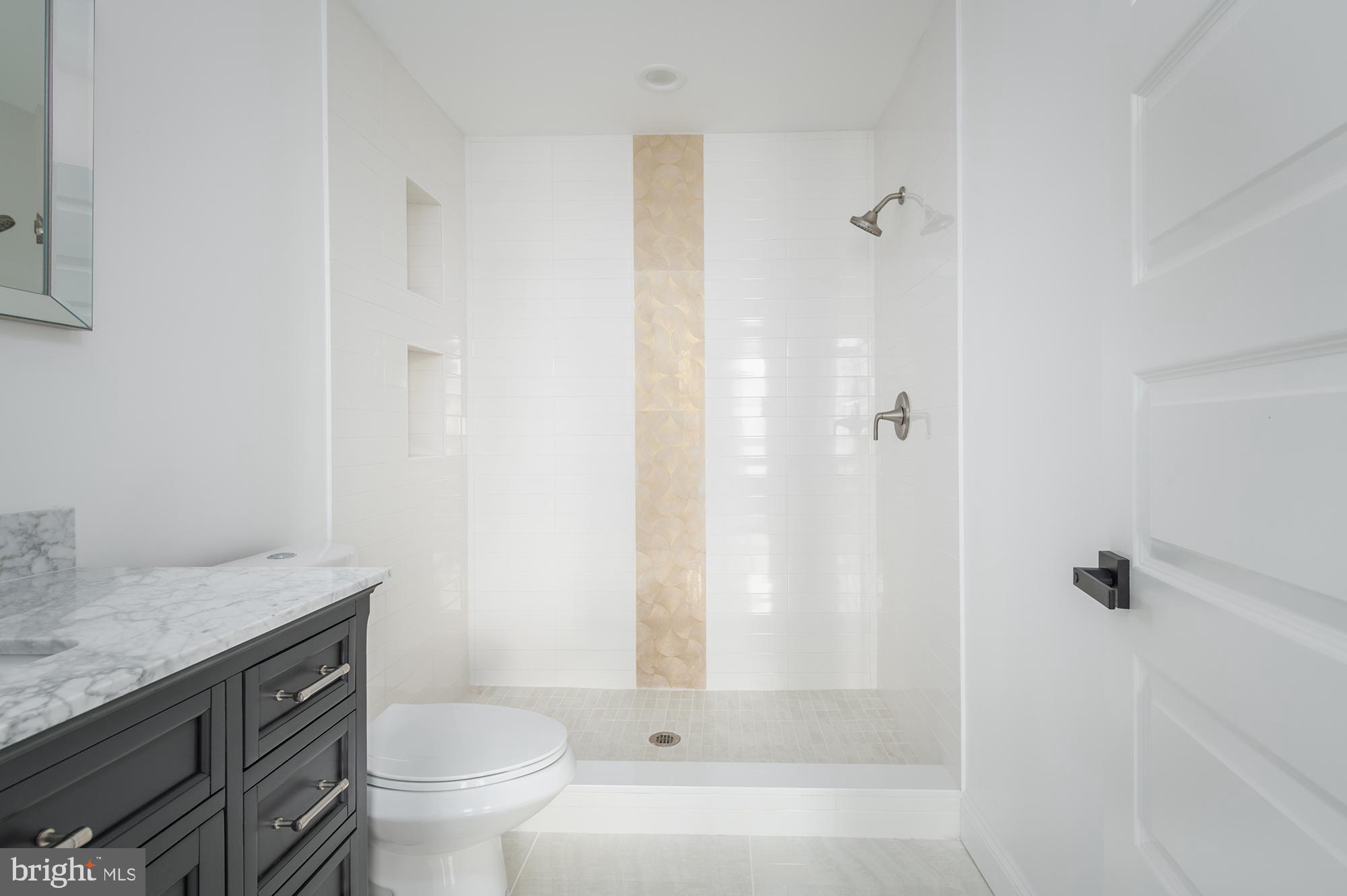 HIGHLANDTOWN - Residential