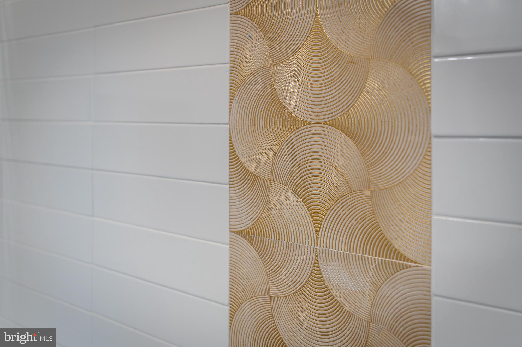 HIGHLANDTOWN - Residential