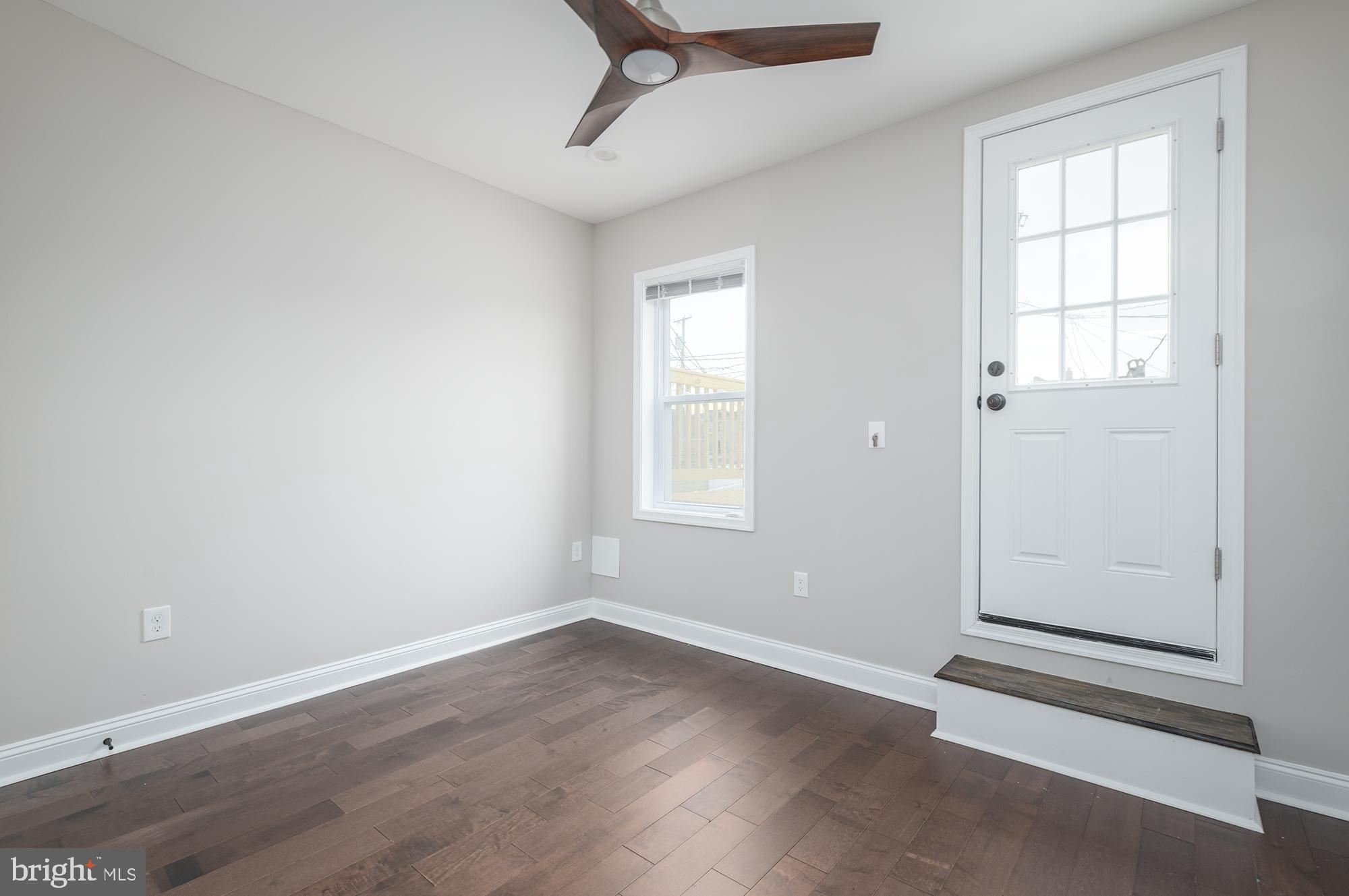 HIGHLANDTOWN - Residential