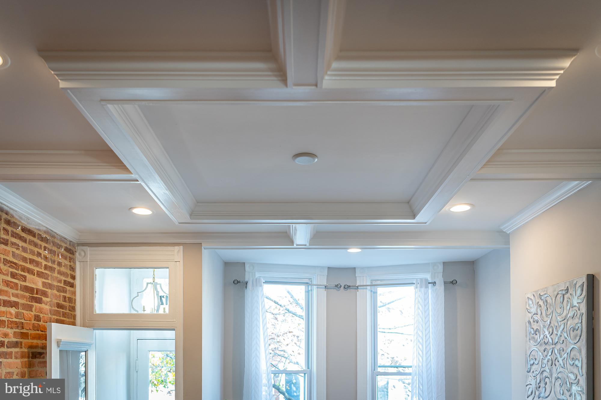 HIGHLANDTOWN - Residential