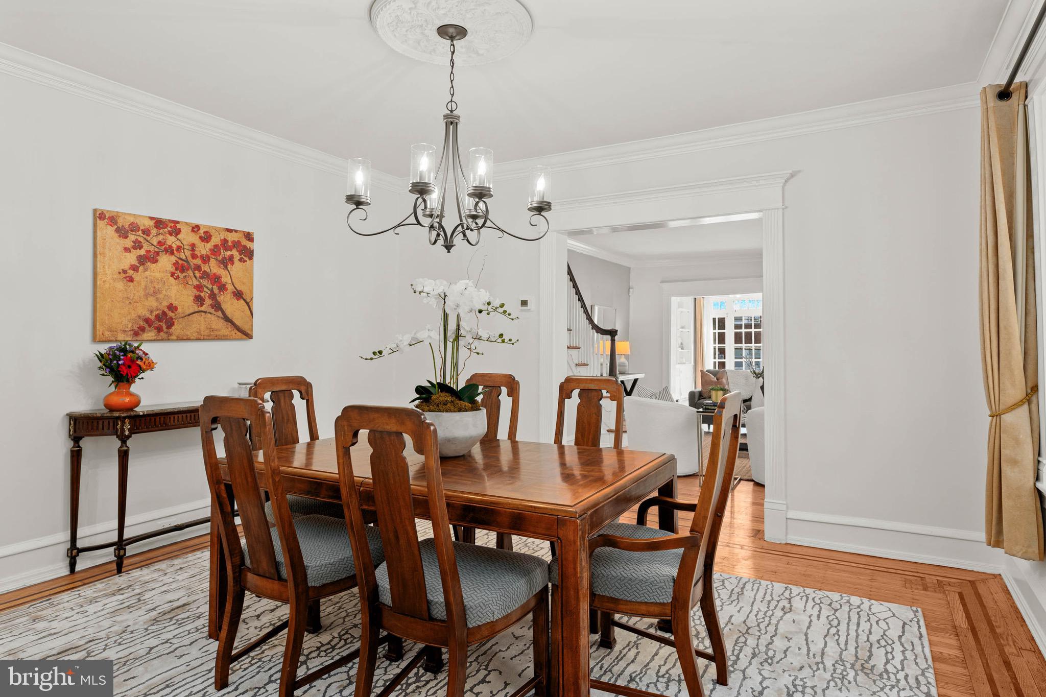 UNIVERSITY CITY - Residential