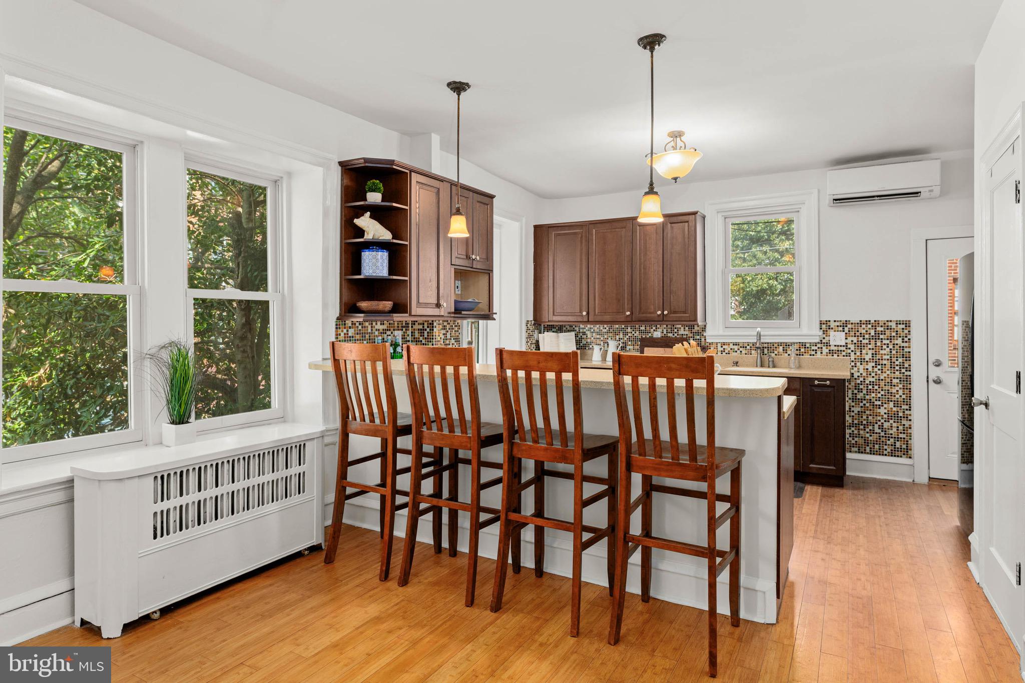 UNIVERSITY CITY - Residential