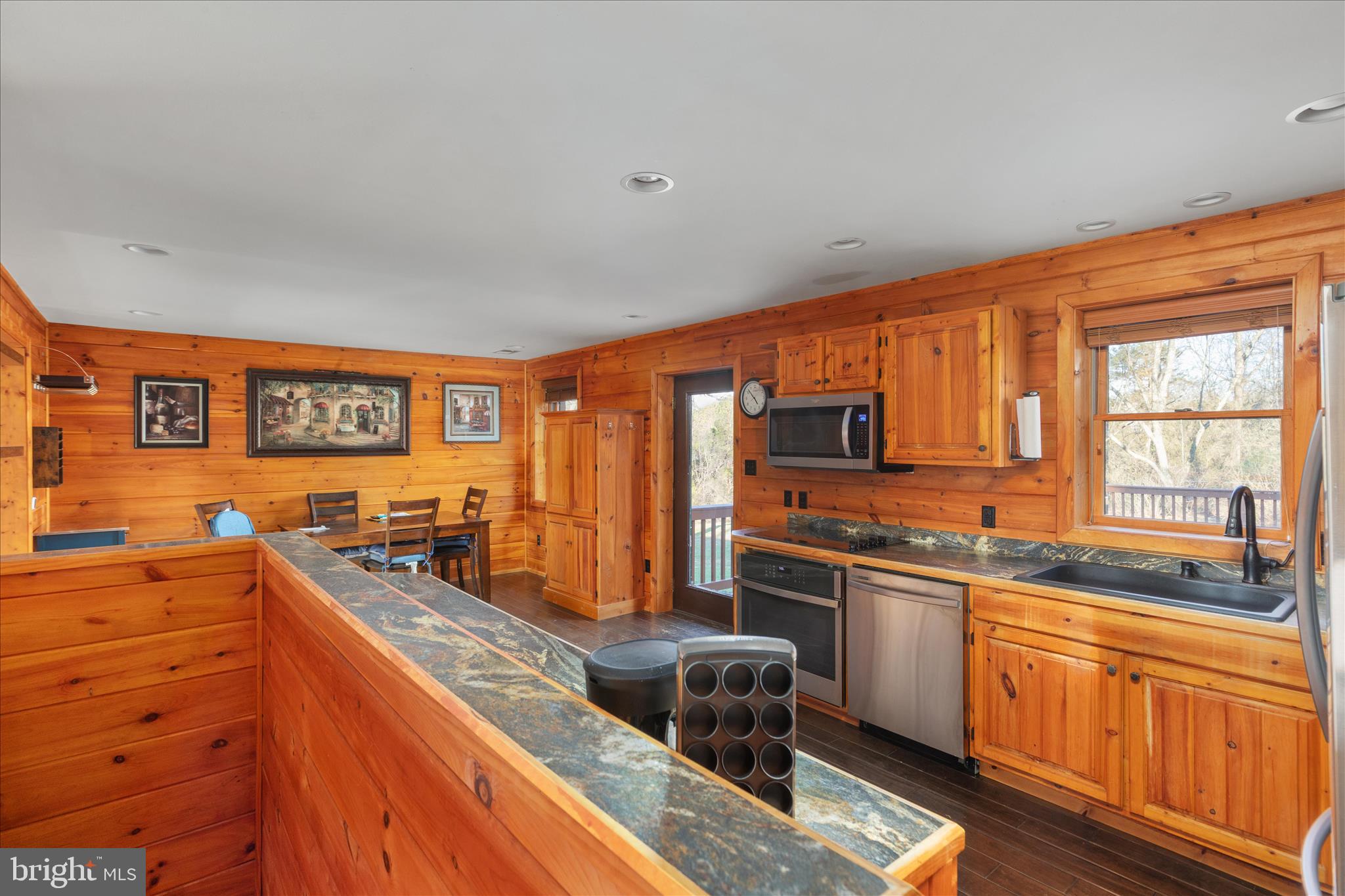 OPEQUON ESTATES - Residential