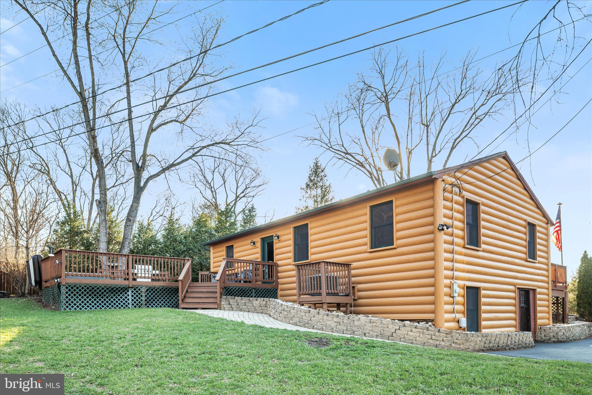 OPEQUON ESTATES - Residential