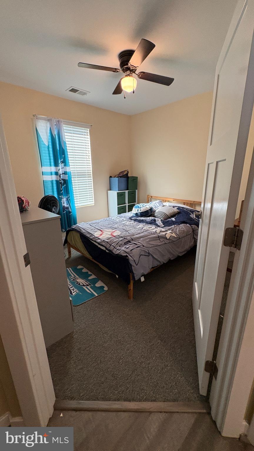 MILFORD PONDS - Residential