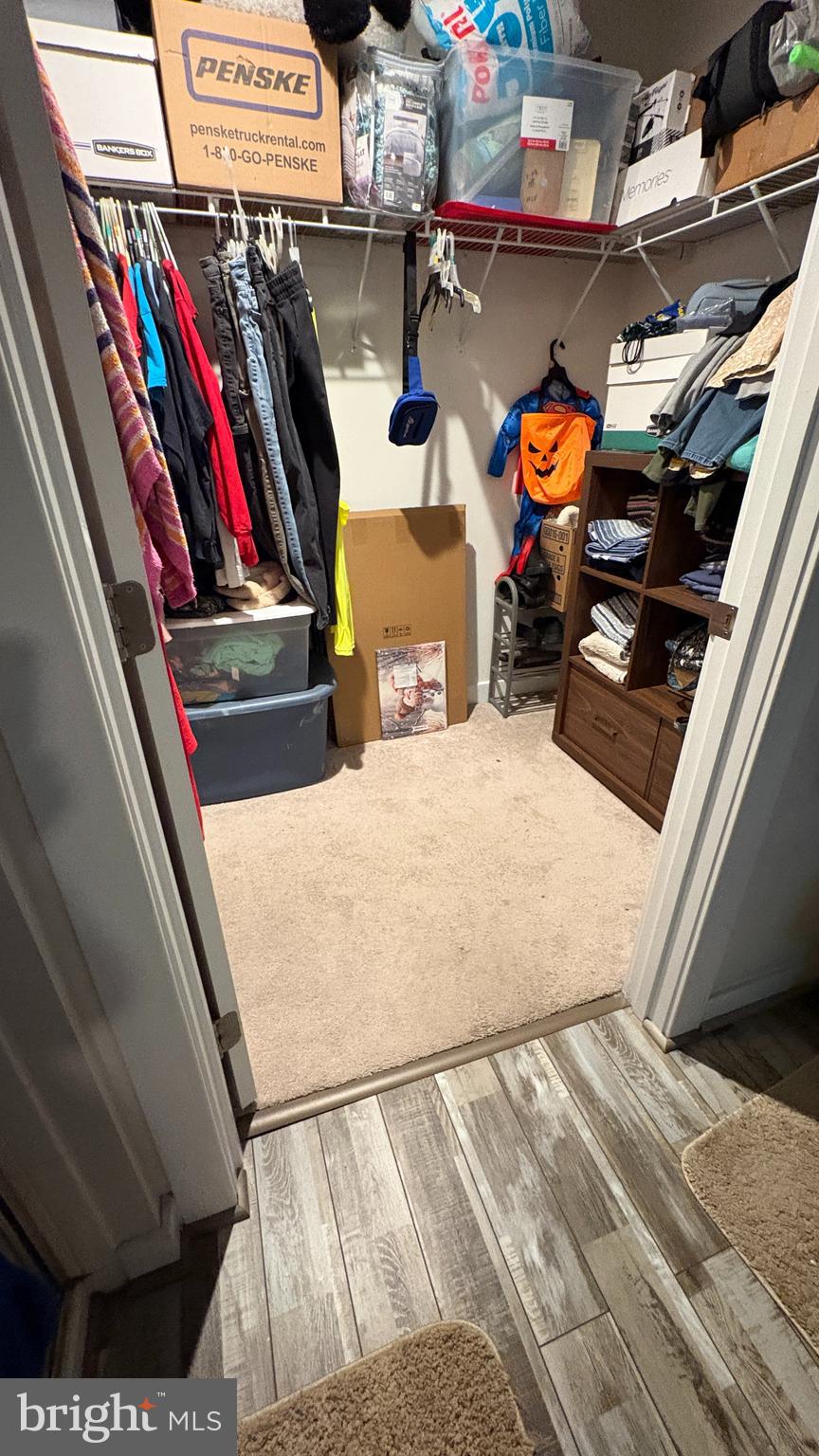 MILFORD PONDS - Residential