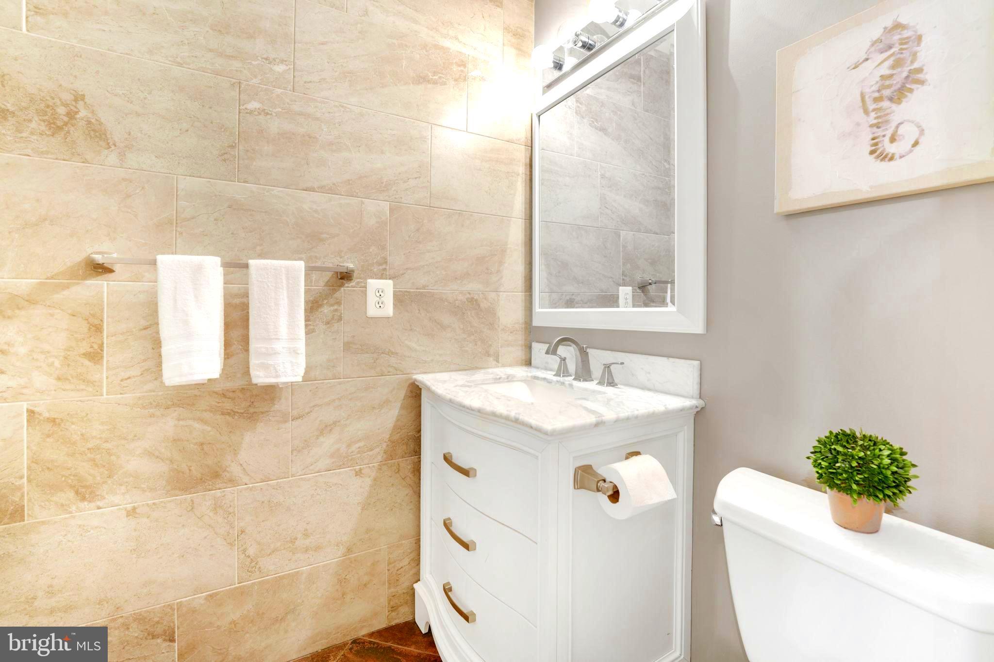 WILLIAMSBURG ESTATES - Residential